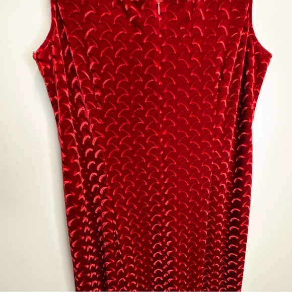 Vintage Michel Antonio Collection Burgundy Velvet Scoop Neck Maxi Dress Size 16 - Picture 8 of 14